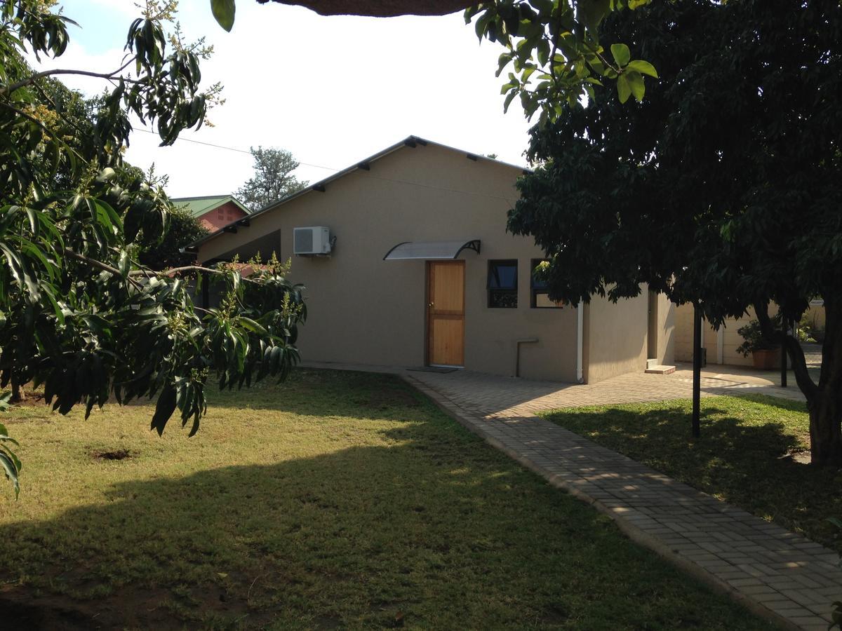 Impala Chalets Phalaborwa Ngoại thất bức ảnh
