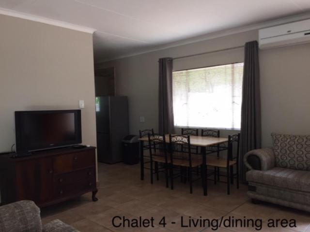 Impala Chalets Phalaborwa Ngoại thất bức ảnh